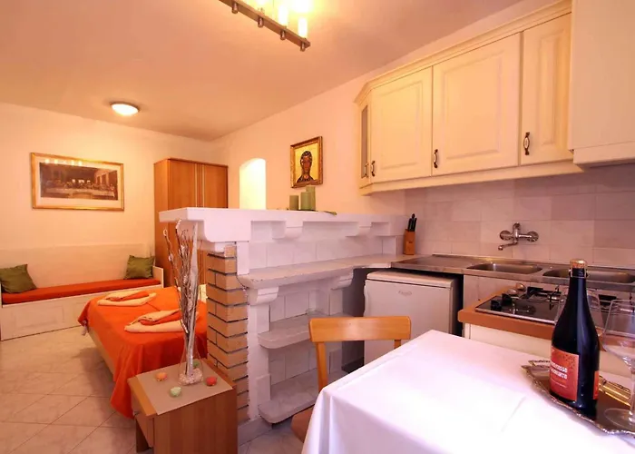 In - Istrien 51832 *